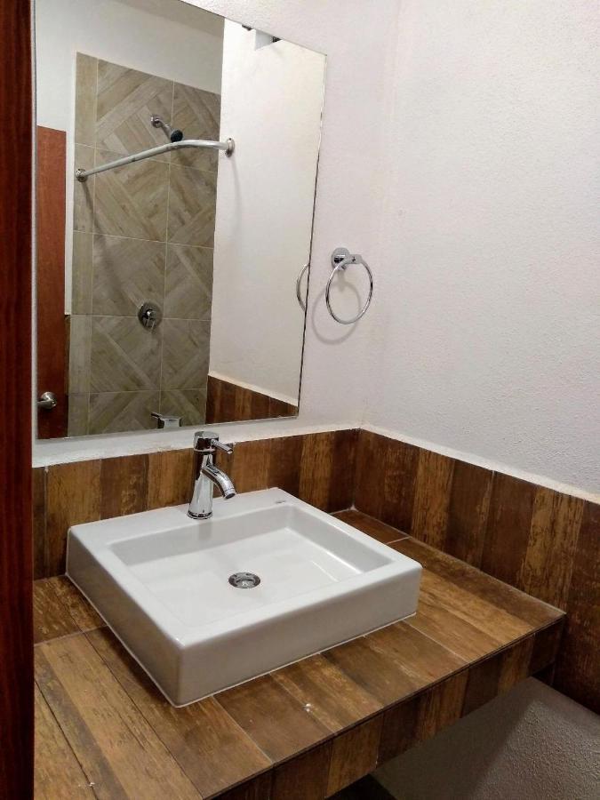 ホテル Casa Republik レオン エクステリア 写真
